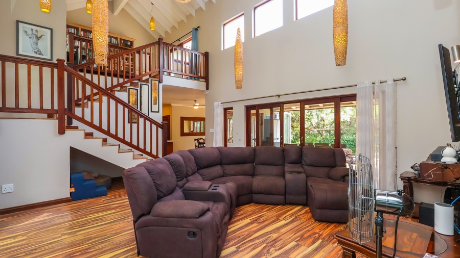 4 Bedroom Property for Sale in The Coves North West